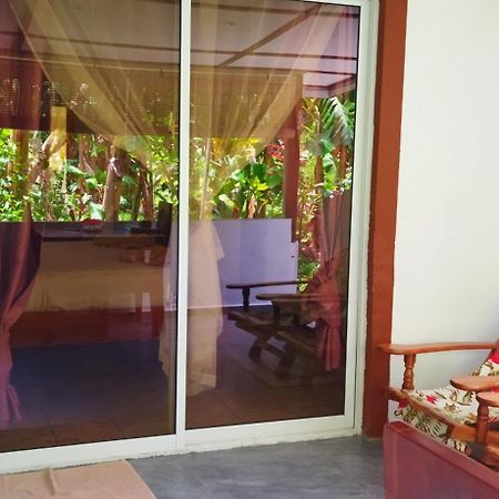 Dan Zoranz Self Catering Guest House Ла-Диг Экстерьер фото