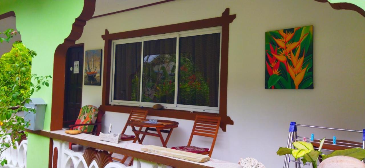 Dan Zoranz Self Catering Guest House Ла-Диг Экстерьер фото