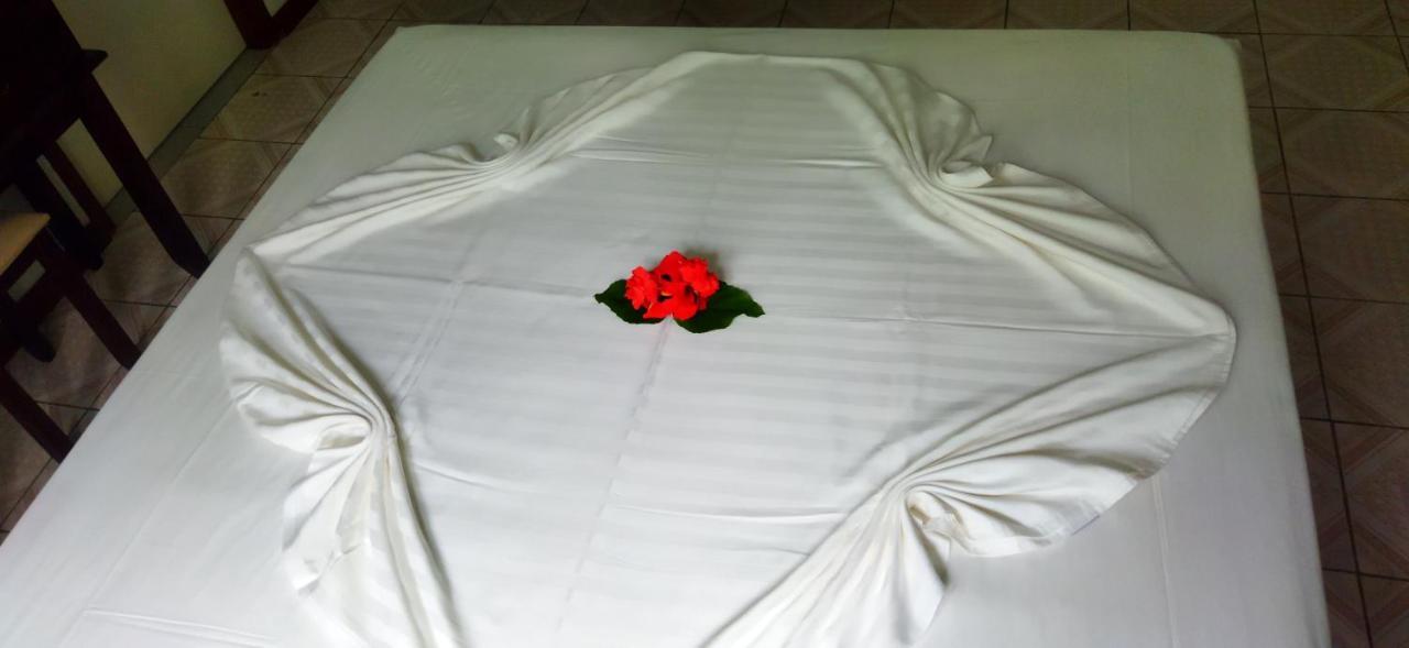 Dan Zoranz Self Catering Guest House Ла-Диг Экстерьер фото