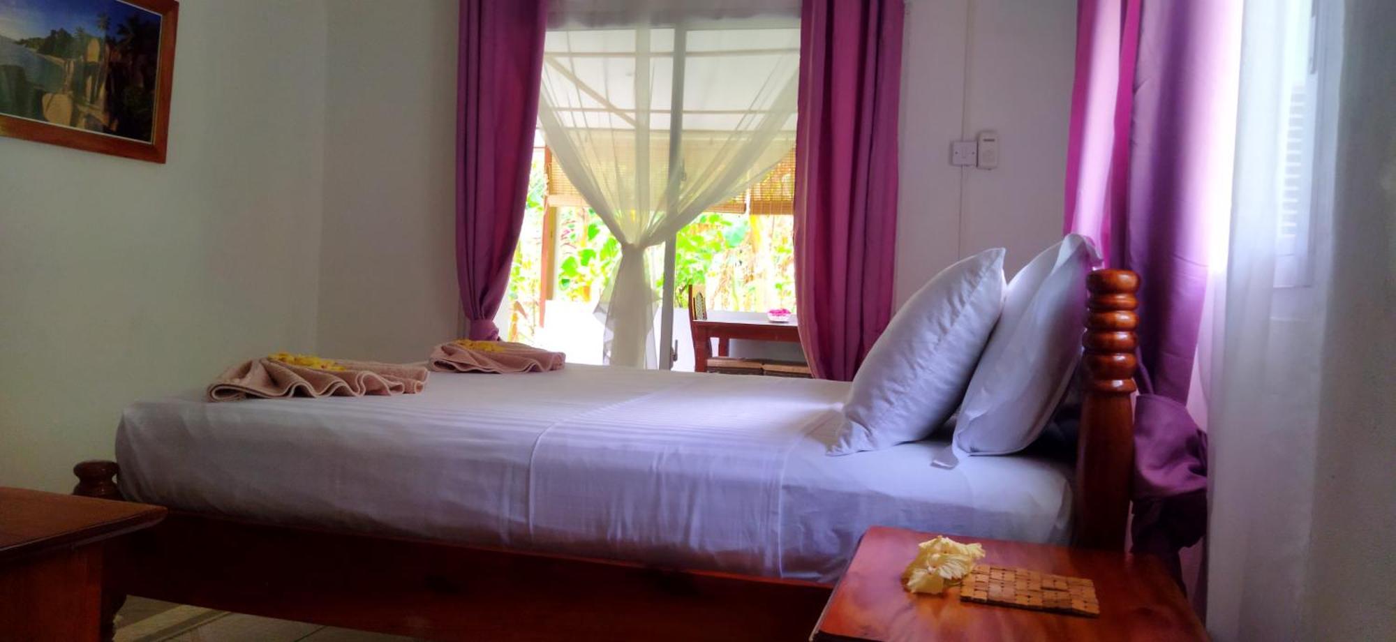 Dan Zoranz Self Catering Guest House Ла-Диг Экстерьер фото