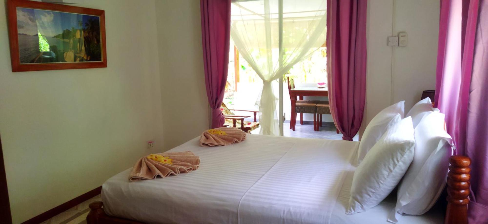 Dan Zoranz Self Catering Guest House Ла-Диг Экстерьер фото